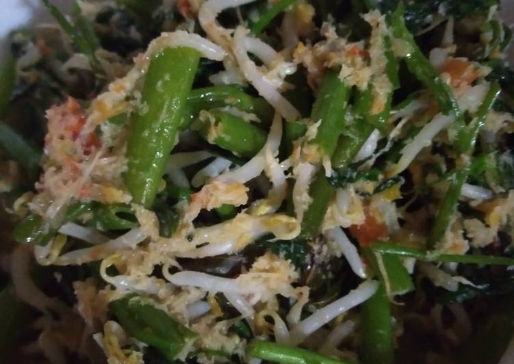 Cara Menyiapkan Urap kangkung toge Enak dan Antiribet