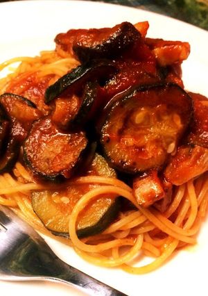 A picture of Eggplant and Zucchini Bacon Tomato Pasta.