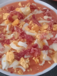 Una foto de Salmorejo con toquecito 🍅