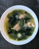 Seaweed Chicken Soup
