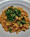 Arroz amarillo con garbanzos