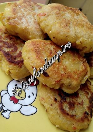 A picture of Potato Patties.