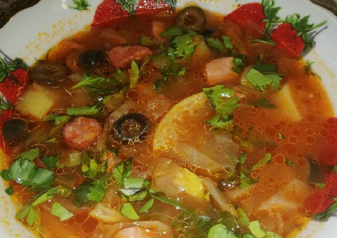 Суп "солянка"