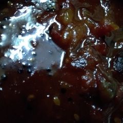 A picture of Dates and tomato sweet chutney.