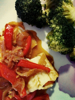 Una foto de Bacalao al curry con leche de coco