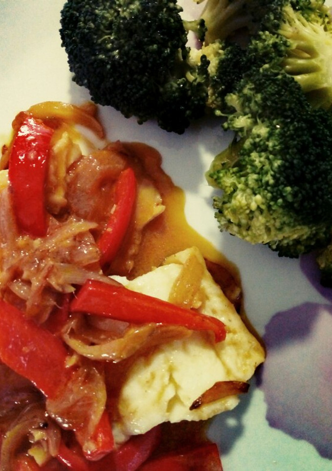 Una foto de Bacalao al curry con leche de coco
