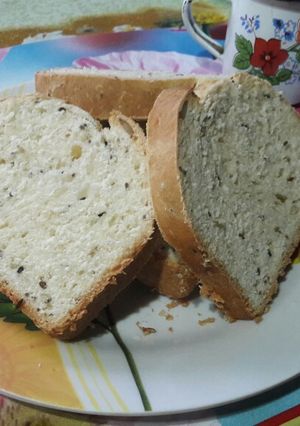 Una foto de Pan de molde con avena y semillas🍞