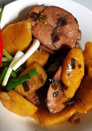 Hình của món Cá ngừ kho thơm.