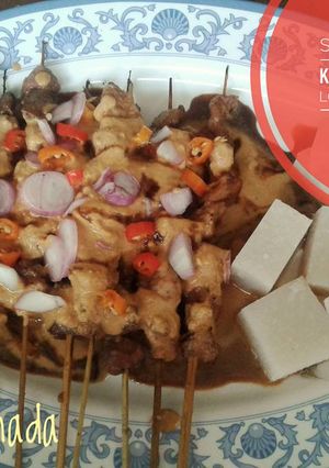 Foto resep Sate ayam Saos kacang almond dan lontong Konnyaku