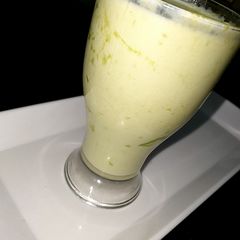 A picture of Avocado smoothie.