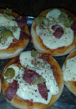 Una foto de Pizzetas caseras