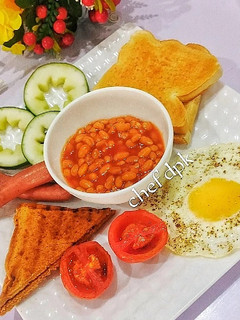 A picture of Simple English Breakfast list.