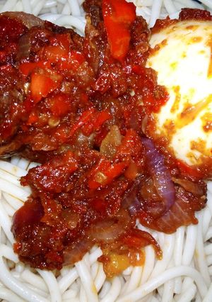 A picture of Favorite Spaghetti and sauce😋.