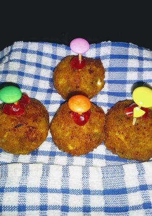 A picture of Corn cheese balls.