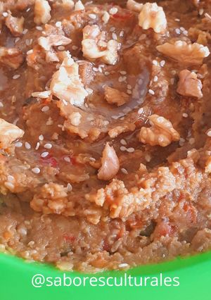 Una foto de 🥣 Falso hummus de lentejas rojas y pardinas