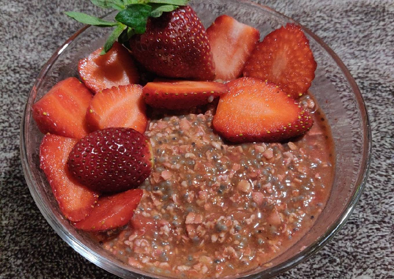 Strawberry Chia Seed Pudding