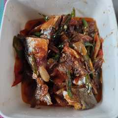 รูปของ Ikan asin peda cabe ijo