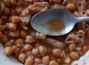 Una foto de Garbanzos con carne