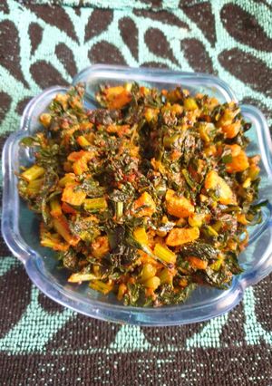 મૂળા ની ભાજી નું શાક (Mooli Bhaji Shak Recipe In Gujarati) રેસીપી મુખ્ય ફોટો