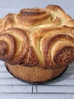 Una foto de 🔥 🍞 🥐 Torta Húngara | Torta de Rollitos | Súper tierna!! 👌🤩📢