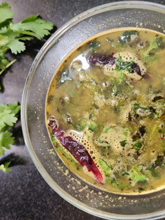 கொத்தமல்லி இலை ரசம் (Coriander leaves rasam) செய்முறை முக்கிய புகைப்படம்