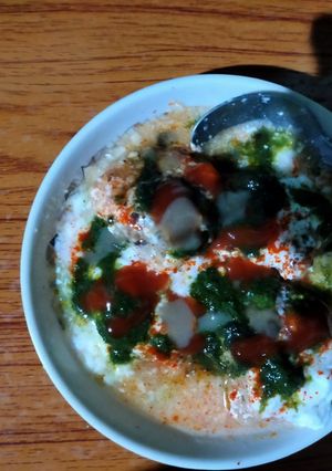 सूजी के दही बड़े (Suji ke dahi bade recipe in Hindi) रेसिपी मुख्य फोटो
