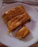 Hojaldre de mejillones y pimientos