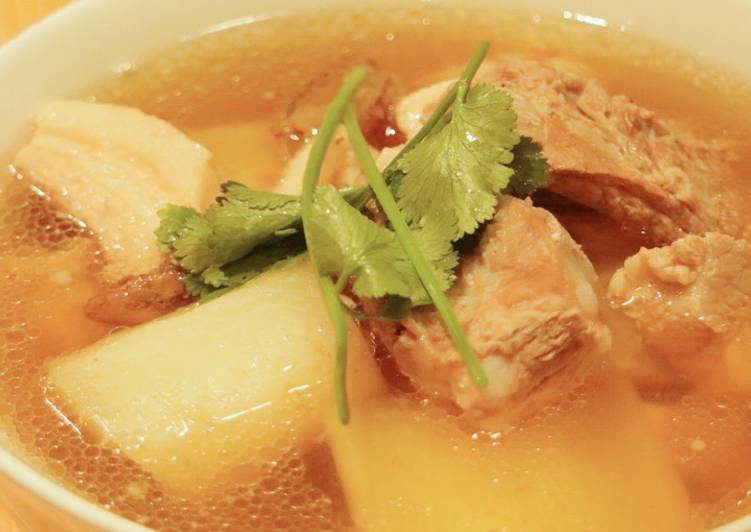 Recipe of Favorite White Radish Soup 白萝卜汤 (GF)