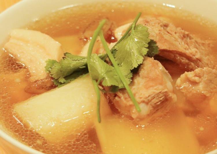 White Radish Soup 白???汤 (GF)