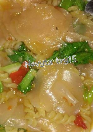 Foto resep Seblak kerupuk alakadarnya😃