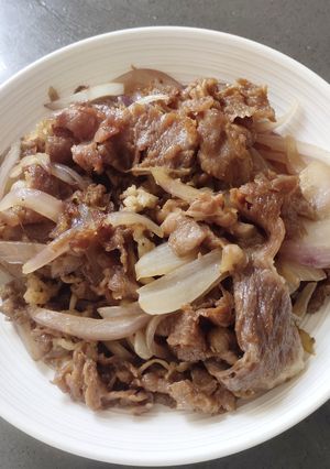 A picture of Stir Fry Beef.