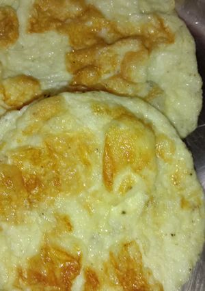 A picture of Egg omelette.