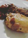 Pollo con funghi alle erbe piccanti