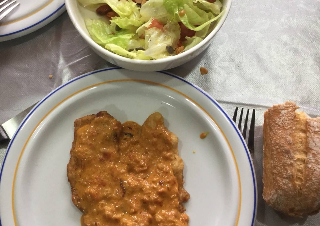 Pechuga de pollo al curry rojo