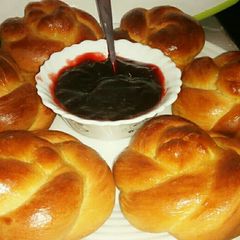 A picture of Bread rolls.