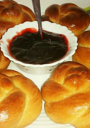 A picture of Bread rolls.