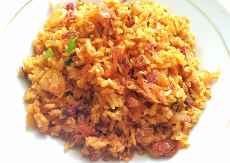 Resep Nasi Goreng Sarden oleh putri dhwina - Cookpad