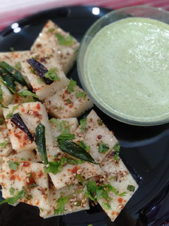 ફરાળી ઢોકળા (Farali Dhokla Recipe In Gujarati) રેસીપી મુખ્ય ફોટો