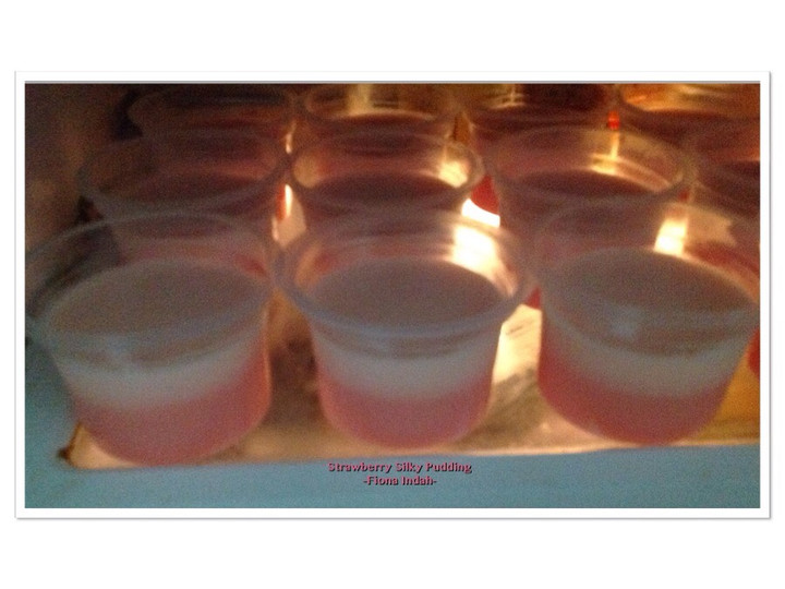 Bagaimana Menyiapkan Strawberry Silky Puding, Menggugah Selera