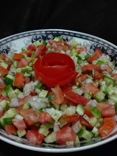 عکسی از دستور سالاد شیرازی