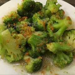 A picture of Cah Brokoli bawang putih.