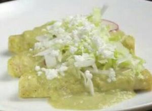 Una foto de Enchiladas verdes de papa