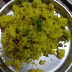 A picture of Idli upma.