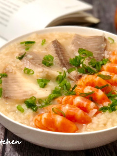 海鮮粥 / 簡單快速晚餐 的食譜成品照片