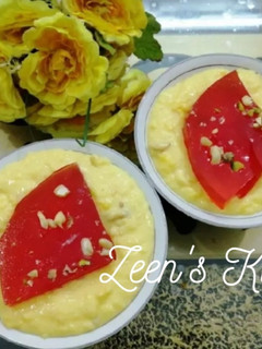 A picture of Custard With Dry Fruit and Jelly.