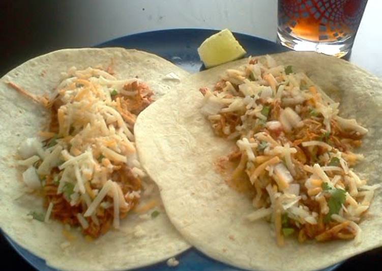 How to Make Perfect Slow cooker Authentic Shredded Chicken Tacos