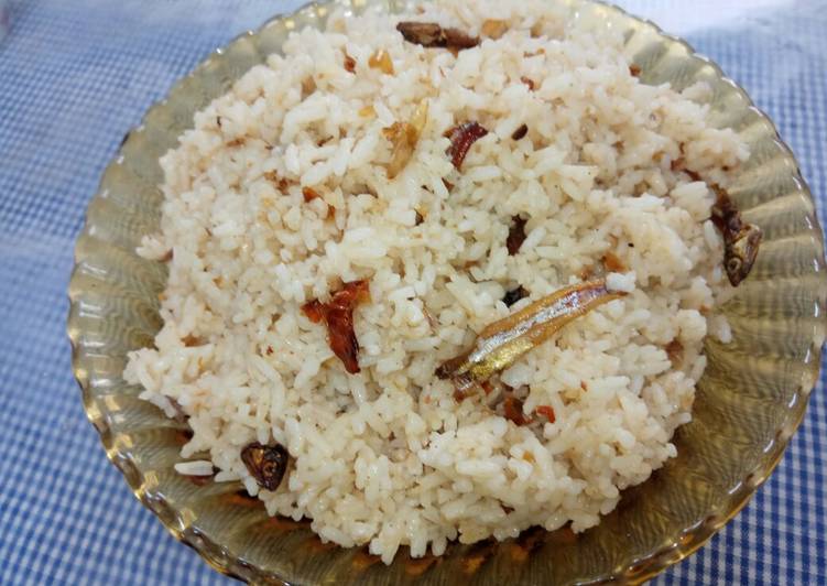 Fried rice with anchovy alias nasi goreng teri 🐟