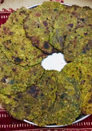 A picture of Mix flour Methi Thepla.