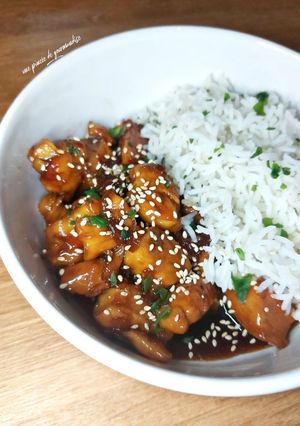 Une photo de Poulet au caramel