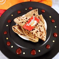 Gobhi ka paratha A picture of Gobhi ka paratha.